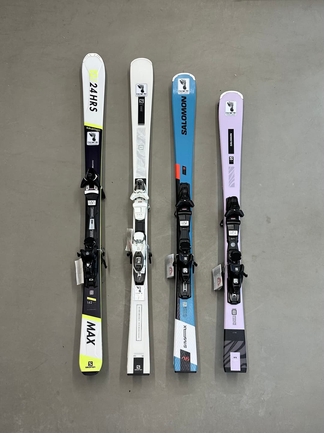 Esquís y Bastones Gama Alta